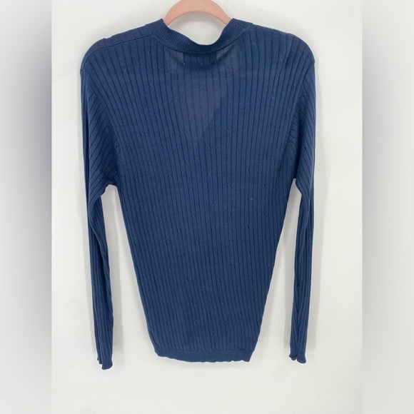 Gallant 100% silk botton up sweater - Picture 5 of 8